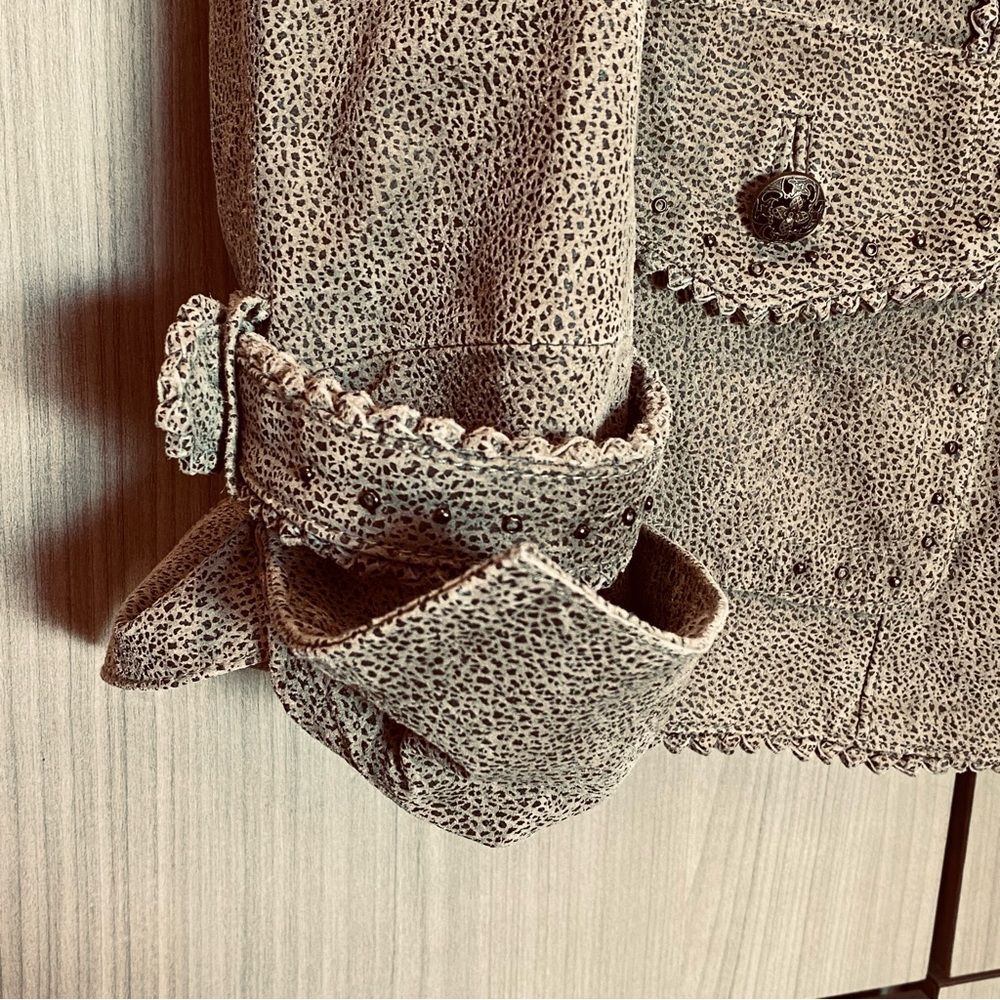 Bradley by Bradley Bayou Suede Leather Studded Moto Jacket Small - Picture 8 of 16